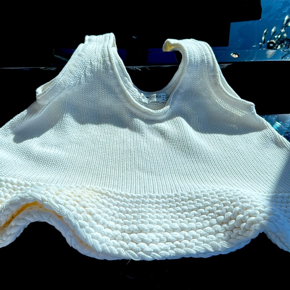 Sweater (off white) with flirty ruffled edge and tank top style